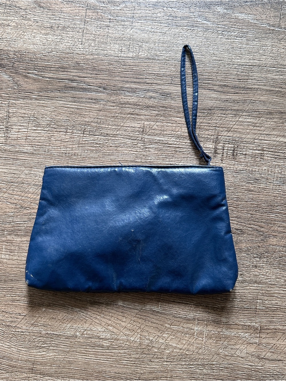 Vintage 1980s Navy Wristlet Clutch with Bow Accent - Picture 2 of 4
